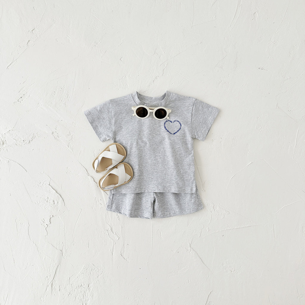 Heart Print Two-Piece Baby Outfit