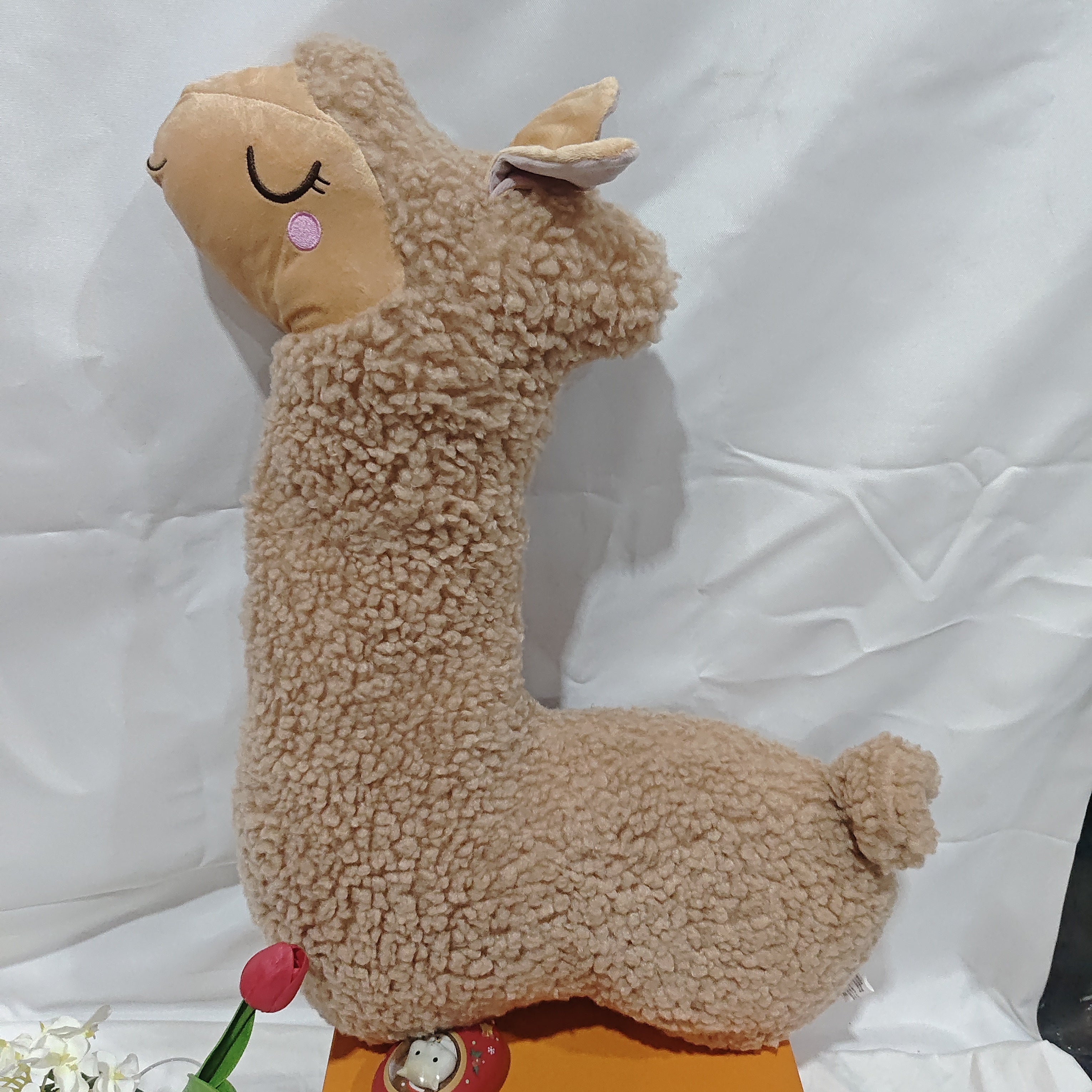 Soft Alpaca Cuddle Pillow